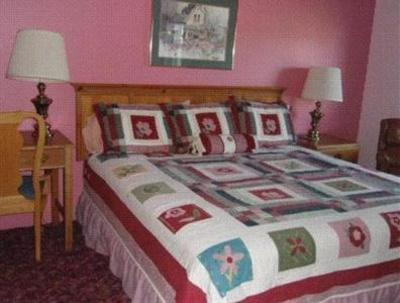 фото отеля Sweet Breeze Inn