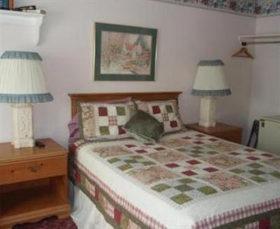 фото отеля Sweet Breeze Inn