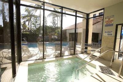 фото отеля BEST WESTERN PLUS Redondo Beach Inn