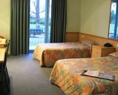 фото отеля Commodore Motor Inn Mildura