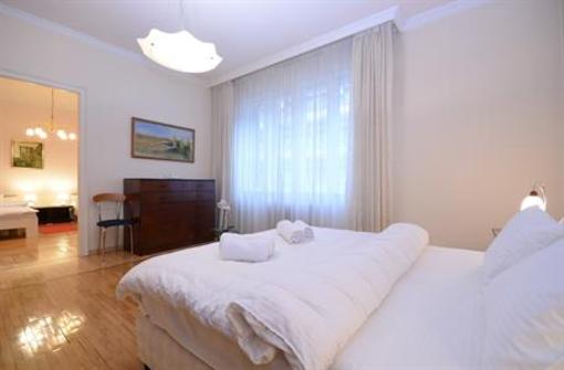 фото отеля Apartments Belgrade Center