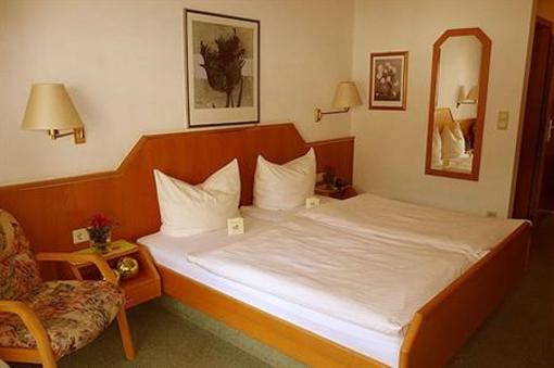 фото отеля Hotel Garni Cafe Rapple