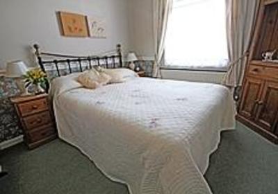 фото отеля Avondale Guest House