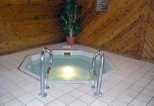 фото отеля Quality Inn Tomah