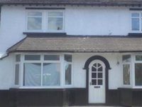 Three Bridges Bed and Breakfast Crawley