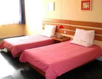 фото отеля Home Inn Xiangjiang Shenyang