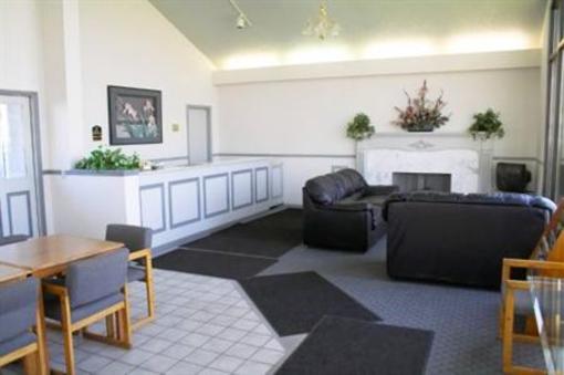 фото отеля Super 8 Wendover