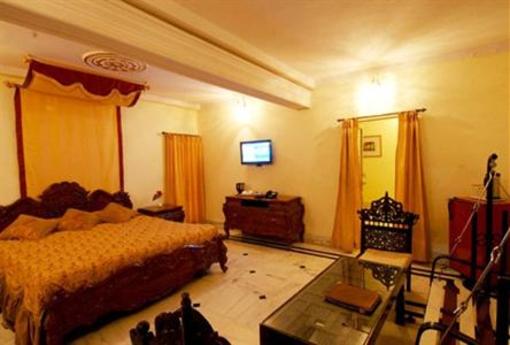фото отеля Basant Vihar Palace Hotel