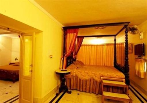 фото отеля Basant Vihar Palace Hotel