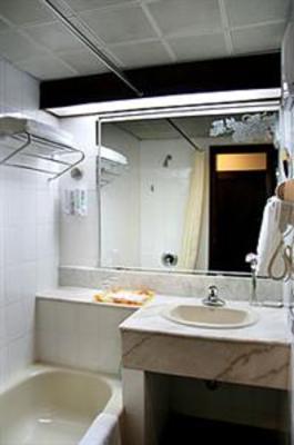 фото отеля New Friendship Hotel