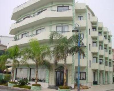 фото отеля Miramare Hotel Marina di Gioiosa Ionica