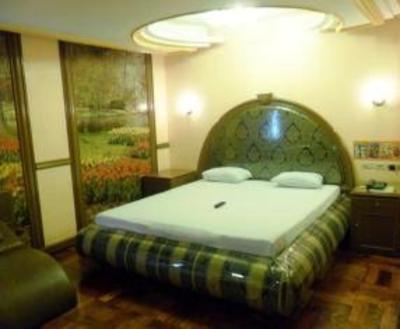 фото отеля Halina Drive-Inn Hotel