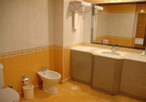 фото отеля Tilmen Hotel
