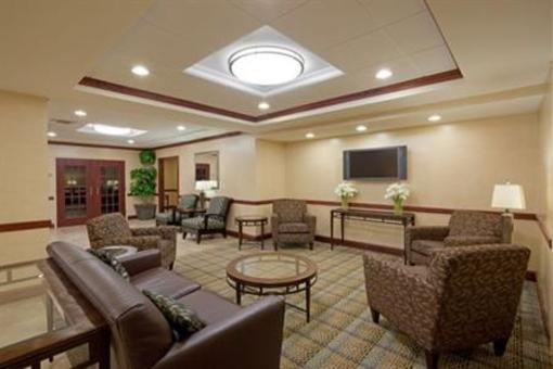 фото отеля Holiday Inn Express Hotel & Suites Rochester