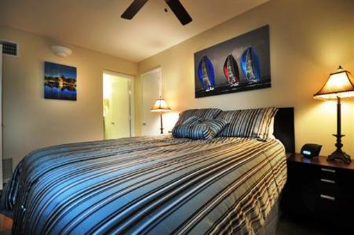 фото отеля Suite Dreams Inn