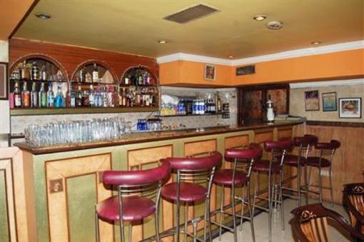 фото отеля Flavours Inn