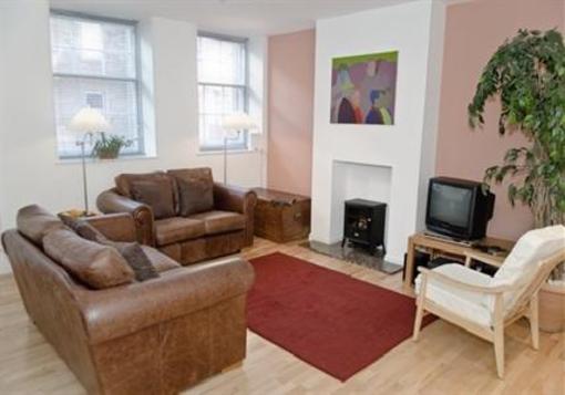 фото отеля The Causewayside Apartment