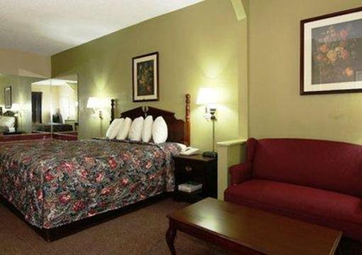 фото отеля Econo Lodge Stockbridge