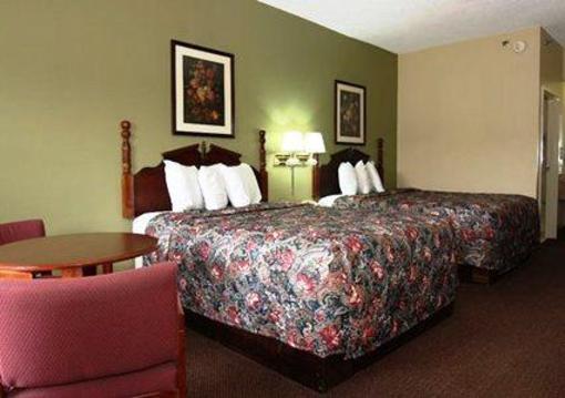 фото отеля Econo Lodge Stockbridge