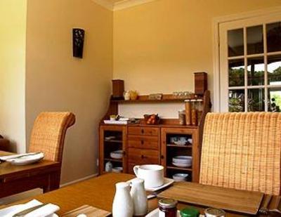 фото отеля No. 62 Largs B&B