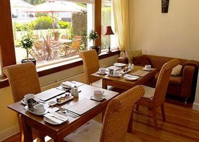 фото отеля No. 62 Largs B&B