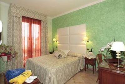 фото отеля Hotel Luna