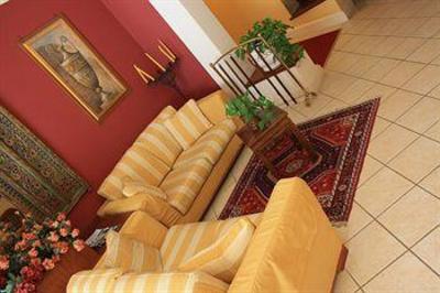 фото отеля Greta Hotel