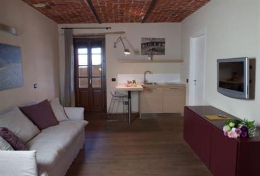 фото отеля I Tre Poggi Farm Holidays Canelli