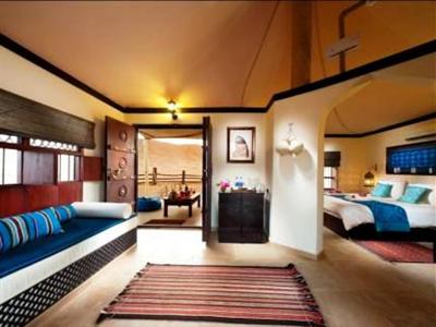 фото отеля Desert Nights Camp Hotel Sur