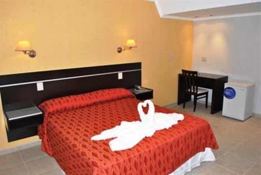 фото отеля El Condor Hotel