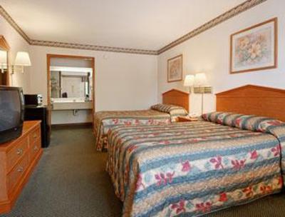 фото отеля Super 8 Motel Burlington (North Carolina)