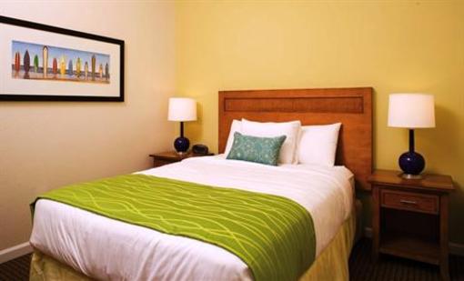 фото отеля Wyndham Oceanside Pier Resort