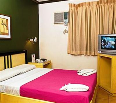 фото отеля Riverside Inn Iloilo City