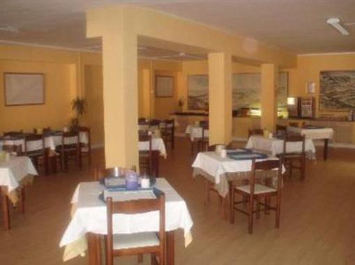 фото отеля Hostal Teide Llucmajor