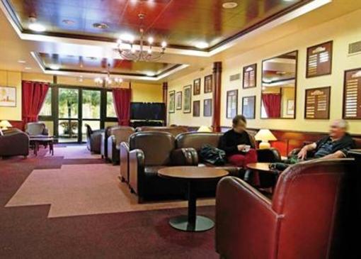 фото отеля Golf Hotel Grenoble Charmeil Saint-Quentin-sur-Isere
