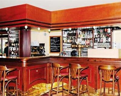фото отеля Golf Hotel Grenoble Charmeil Saint-Quentin-sur-Isere
