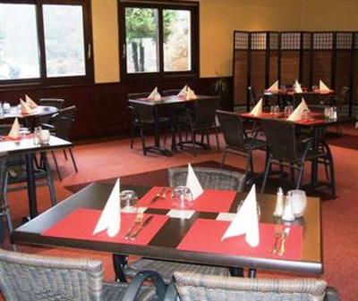фото отеля Golf Hotel Grenoble Charmeil Saint-Quentin-sur-Isere