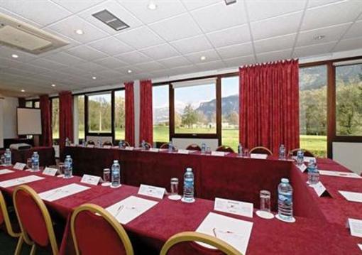 фото отеля Golf Hotel Grenoble Charmeil Saint-Quentin-sur-Isere