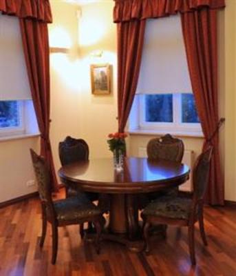 фото отеля Hotel Parnas Old Town