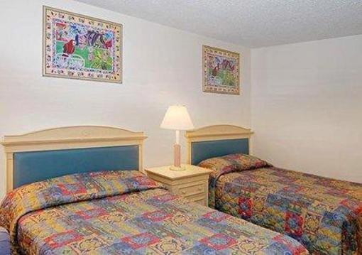 фото отеля Econo Lodge Lewiston