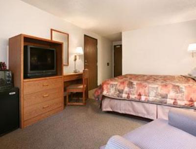 фото отеля Super 8 Rapid City/Lacrosse Street