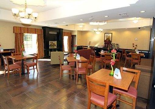 фото отеля Comfort Suites Sulphur