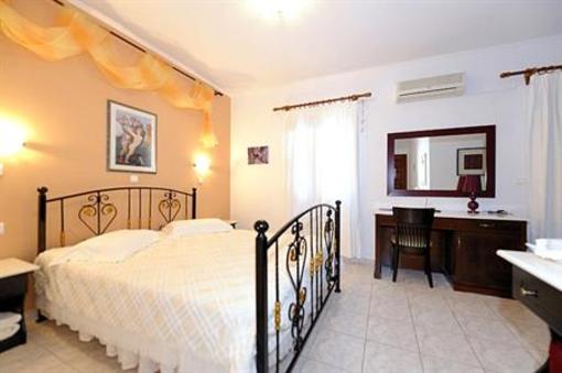 фото отеля Villa Mary Elen Apartments Milos
