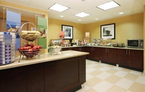 фото отеля Hampton Inn & Suites Ontario (California)