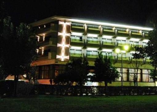 фото отеля Levadia Hotel