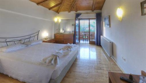 фото отеля Levadia Hotel