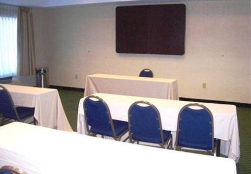 фото отеля Fairfield Inn & Suites Macon