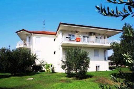 фото отеля Bella Grecia Aparthotel