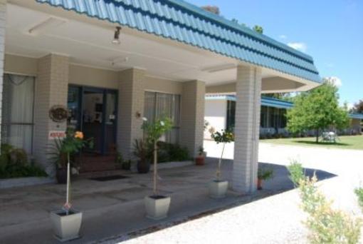 фото отеля Holbrook Settlers Motel
