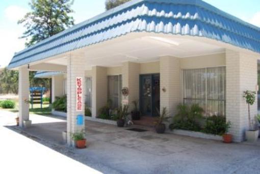 фото отеля Holbrook Settlers Motel